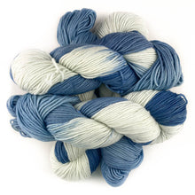 Load image into Gallery viewer, Arctic Ombré - DK Weight